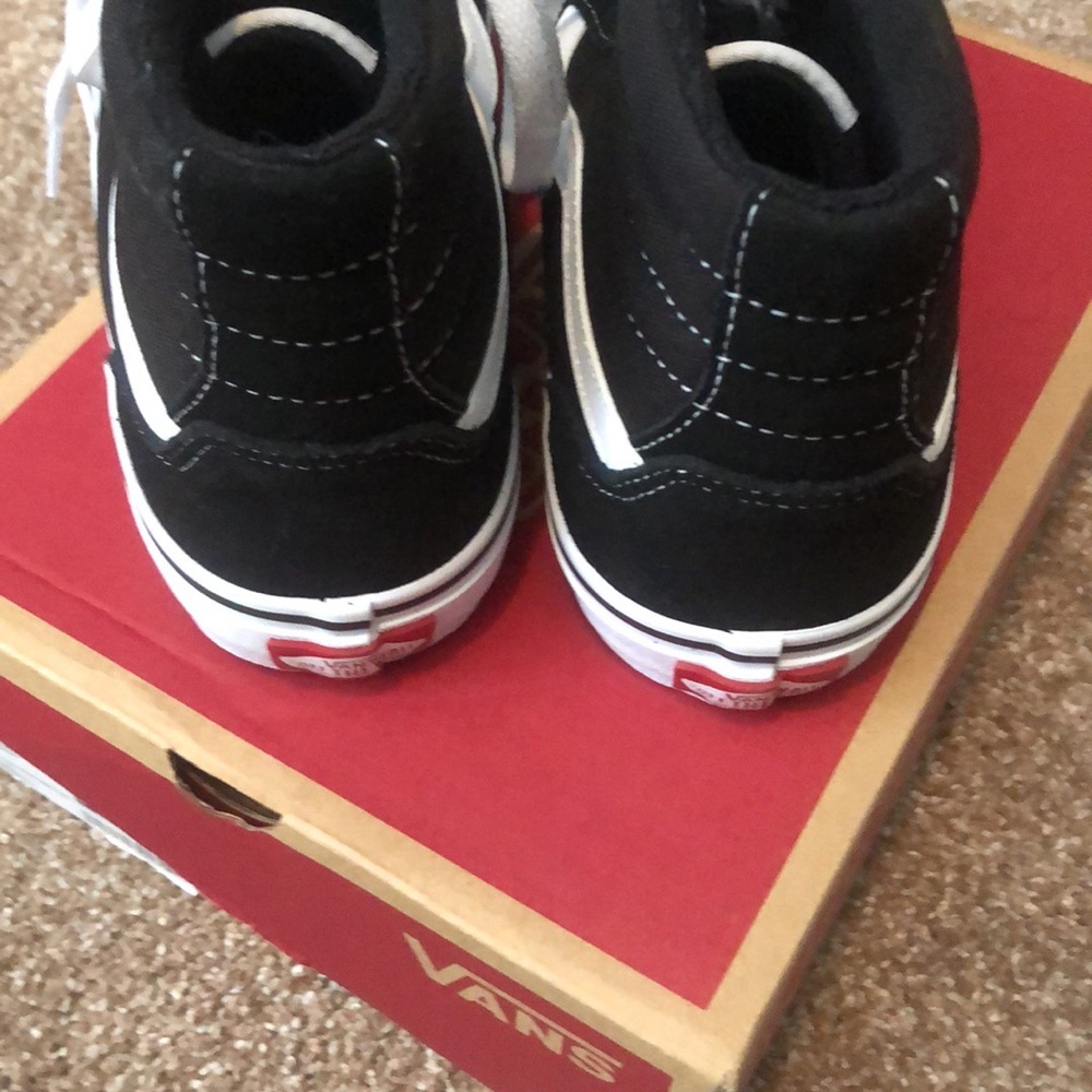 Vans Filmore Hi black/white high top sneakers youth kids Sz 4.5 New with box - Picture 5 of 7